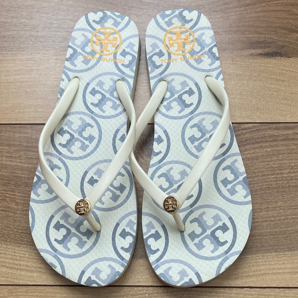 Tory Burch Off White Pearl Flip Flip Sandals - Picture 2 of 6